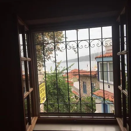 Holiday home Castle81homes Yellow-sari , Sea View House *