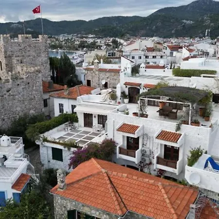 Castle81homes Yellow-sari , Sea View House Holiday home